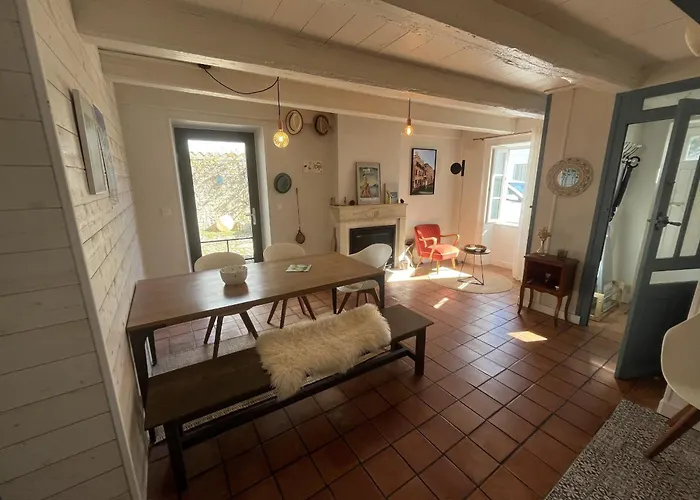 Maison De La Beureliere Сasa de vacaciones *